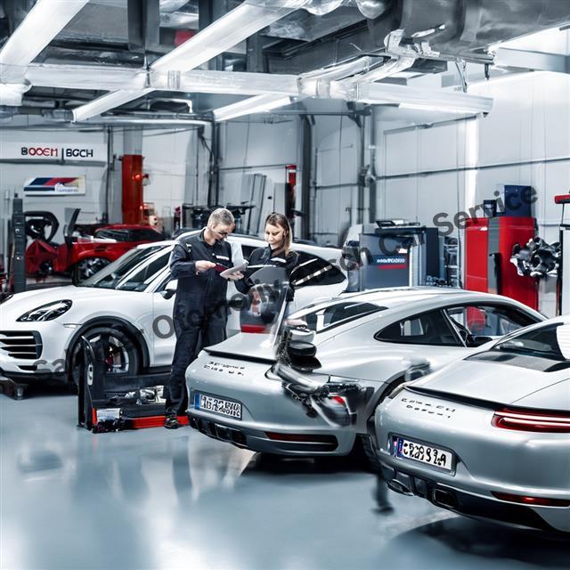 Bosch Car Service Güvencesinde Porsche Onarımı  